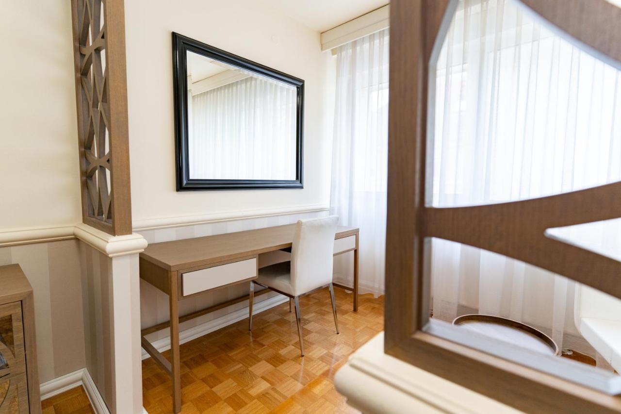 Artearia Hotel Bjelovar Exterior photo