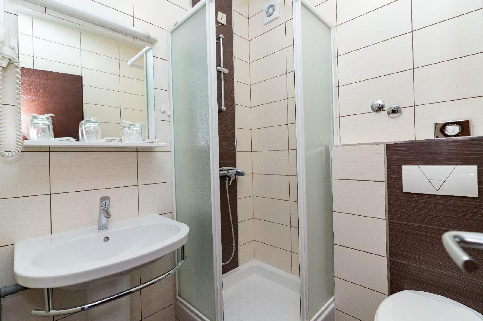 Artearia Hotel Bjelovar Exterior photo